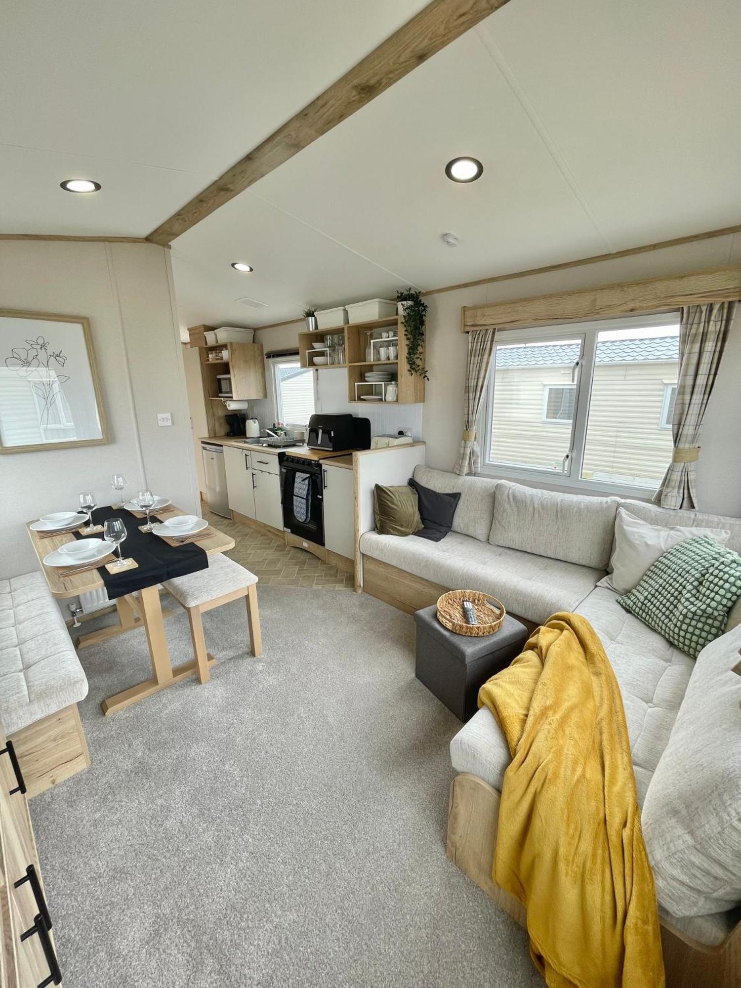 Apartamento Trecco Bay Caravan Cosy Coastal Retreat *