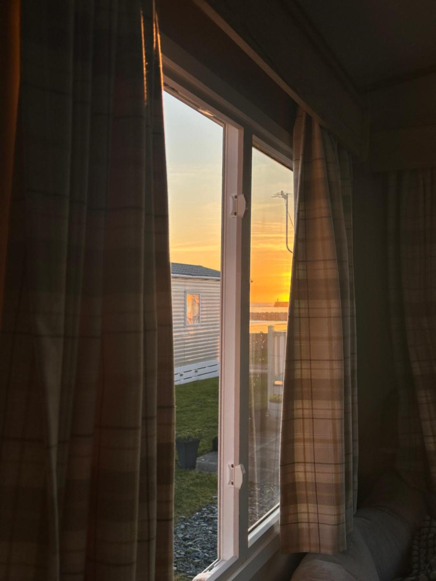 Apartamento Trecco Bay Caravan Cosy Coastal Retreat