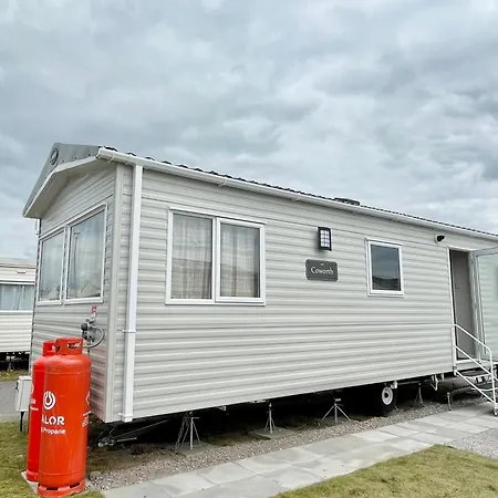 Trecco Bay Caravan Cosy Coastal Retreat Porthcawl Exterior photo